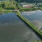 14.05.2020 Stawy, gmina Imielno. Gospodarstwo rybackie / Jarosław Kubalski / Radio Kielce