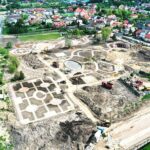 19.05.2020 Chęciny. Park. Budowa parku miejskiego / Jarosław Kubalski / Radio Kielce