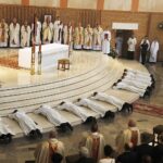 30.05.2020 Kielce. Kościół św. Józefa Robotnika. Święcenia kapłańskie / Jarosław Kubalski / Radio Kielce