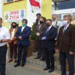 Ostrowiec Św. Przekazanie płynów do dezynfekcji do Domu Ulgi w Cierpieniu imienia św. Jana Pawła II / Emilia Sitarska / Radio Kielce