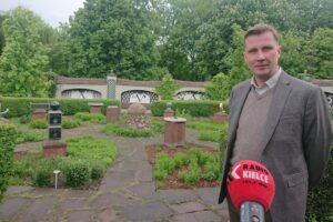 27.05.2020. Jędrzejów. Muzeum im. Przypkowskich. Na zdjęciu: Jan Przypkowski, dyrektor placówki / Ewa Pociejowska-Gawęda / Radio Kielce