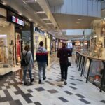 04.05.2020. Kielce. Otwarcie galerii handlowych / Wiktor Taszłow / Radio Kielce