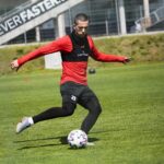 07.05.2020 Kielce. Trening piłkarzy Korony Kielce / Wiktor Taszłow / Radio Kielce