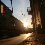 09.05.2020 Kielce. Zachód słońca nad ulicą Sienkiewicza / Wiktor Taszlow / Radio Kielce