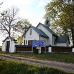 01.05.2020. Kostomłoty. Kaplica Przemienienia Pańskiego. Góra Świętego Jana. Kamieniołom Mogiłki / Wiktor Taszłow / Radio Kielce