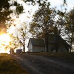 01.05.2020. Kostomłoty. Kaplica Przemienienia Pańskiego. Góra Świętego Jana. Kamieniołom Mogiłki / Wiktor Taszłow / Radio Kielce