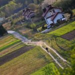 01.05.2020. Kostomłoty. Kaplica Przemienienia Pańskiego. Góra Świętego Jana. Kamieniołom Mogiłki / Wiktor Taszłow / Radio Kielce