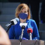 11.05.2020. WFOŚiGW. Konferencja. Na zdjęciu (od lewej):  Krzysztof Słoń  - senator, Anna Krupka - wiceminister sportu, Grzegorz Socha - wiceprezes WFOŚiGW w Kielcach, Ryszard Gliwiński - prezes WFOŚiGW w Kielcach, Agata Wojtyszek - poseł, Andrzej Kryj - poseł / Wiktor Taszłow / Radio Kielce