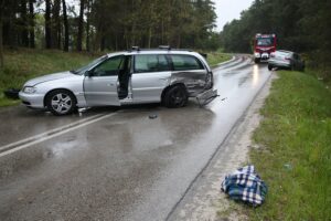 11.05.2020. Cedzyna. Wypadek / Wiktor Taszłow / Radio Kielce