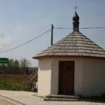 30.04.2020. Świętokrzyski Park Narodowy. Budowa ścieżki rowerowej Święta Katarzyna - Podgórze / Wiktor Taszłow / Radio Kielce