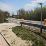 30.04.2020. Świętokrzyski Park Narodowy. Budowa ścieżki rowerowej Święta Katarzyna - Podgórze / Wiktor Taszłow / Radio Kielce