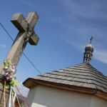 30.04.2020. Świętokrzyski Park Narodowy. Budowa ścieżki rowerowej Święta Katarzyna - Podgórze / Wiktor Taszłow / Radio Kielce