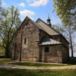 30.04.2020. Tarczek. Kościół św. Idziego Opata / Wiktor Taszłow / Radio Kielce