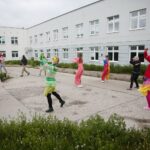 12.05.2020. Kielce. Wolontariusze Fundacji „Dr Clown” odwiedzili pielęgniarki / Wiktor Taszłow / Radio Kielce