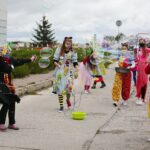 12.05.2020. Kielce. Wolontariusze Fundacji „Dr Clown” odwiedzili pielęgniarki / Wiktor Taszłow / Radio Kielce