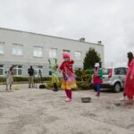 12.05.2020. Kielce. Wolontariusze Fundacji „Dr Clown” odwiedzili pielęgniarki / Wiktor Taszłow / Radio Kielce