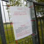 14.05.2020. Kielce. Przejście koło boiska międzyszkolnego przy ul. Bohaterów Warszawy / Wiktor Taszłow / Radio Kielce