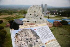 15.05.2020. Krajno. Park miniatur / Wiktor Taszłow / Radio Kielce