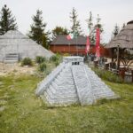 15.05.2020. Krajno. Park miniatur / Wiktor Taszłow / Radio Kielce