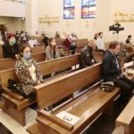 18.05.2020. Kielce. Msza święta w kościele akademickim w setną rocznicę urodzin św. Jana Pawła II / Wiktor Taszłow / Radio Kielce