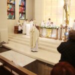 18.05.2020. Kielce. Msza święta w kościele akademickim w setną rocznicę urodzin św. Jana Pawła II / Wiktor Taszłow / Radio Kielce