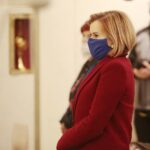 18.05.2020. Kielce. Msza święta w kościele akademickim w setną rocznicę urodzin św. Jana Pawła II. Na zdjęciu: Anna Krupka - wiceminister sportu / Wiktor Taszłow / Radio Kielce