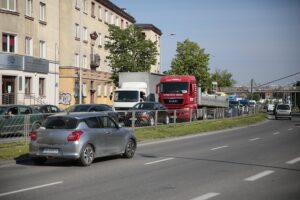 19.05.2020. Kielce. Kolizja na skrzyżowaniu Zagórskiej z Tarnowską / Wiktor Taszłow / Radio Kielce