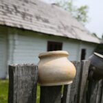 23.05.2020. Tokarnia. Pierwsi goście w skansenie / Wiktor Taszłow / Radio Kielce