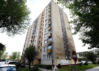 16.05.2020. Kielce. Wieżowiec przy ul. Zagórskiej / Jarosław Kubalski / Radio Kielce