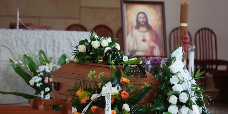 05.06.2020. Kielce. Uroczystości pogrzebowe Andrzeja Borsa. Msza żałobna w kościele pw. Św. Franciszka z Asyżu / Wiktor Taszłow / Radio Kielce