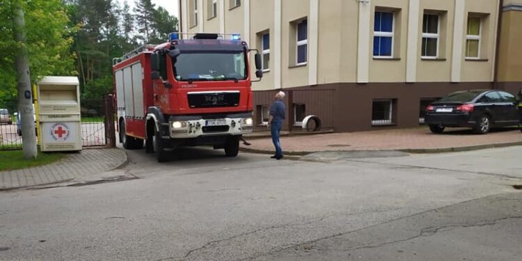 09.06.2020. Skarżysko-Kamienna. Interwencja straży pożarnej w Zespole Placówek Edukacyjno-Wychowaczych / Skarżysko 998