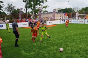21.06.2020. Kielce. Turniej piłkarski „Piątki na Rynku Sport CK 2020” / Maciej Makuła / Radio Kielce