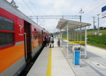Pociąg / PKP PLK