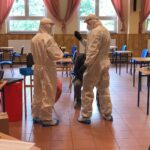 03.06.2020 Staszów. Żołnierze WOT pobierają próbki na obecność COVID-19 / por. Marcin Kowal / 10. ŚBOT