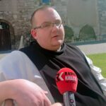 13.06.2020. Jędrzejów. Trzeci etap prac renowacyjnych w kaplicy bł. Wincentego Kadłubka Archiopactwa Cystersów. Na zdjęciu: Bruno Paterewicz - ojciec przeor / Ewa Pociejowska-Gawęda / Radio Kielce