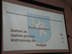 30.06.2020 Jędrzejów. Sesja absolutoryjna powiatu jędrzejowskiego / Ewa Pociejowska-Gawęda / Radio Kielce