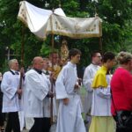 11.06.2020. Jędrzejów. Archiopactwo Cystersów. Uroczystości Bożego Ciała / Ewa Pociejowska-Gawęda / Radio Kielce