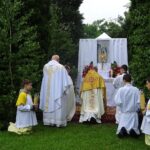 11.06.2020. Jędrzejów. Archiopactwo Cystersów. Uroczystości Bożego Ciała / Ewa Pociejowska-Gawęda / Radio Kielce