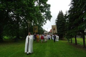 11.06.2020. Jędrzejów. Archiopactwo Cystersów. Uroczystości Bożego Ciała / Ewa Pociejowska-Gawęda / Radio Kielce