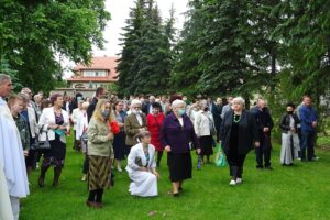 11.06.2020. Jędrzejów. Archiopactwo Cystersów. Uroczystości Bożego Ciała / Ewa Pociejowska-Gawęda / Radio Kielce