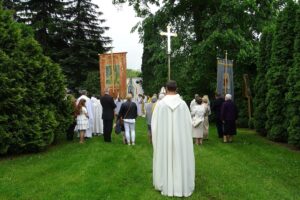 11.06.2020. Jędrzejów. Archiopactwo Cystersów. Uroczystości Bożego Ciała / Ewa Pociejowska-Gawęda / Radio Kielce