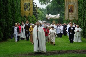 11.06.2020. Jędrzejów. Archiopactwo Cystersów. Uroczystości Bożego Ciała / Ewa Pociejowska-Gawęda / Radio Kielce