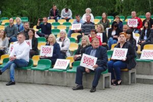 14.06.2020. Jędrzejów. Akcja "Łączy nas Polska" / Ewa Pociejowska-Gawęda / Radio Kielce