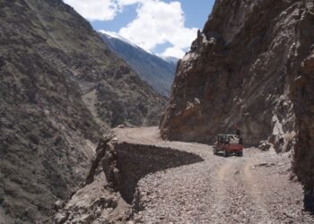 Karakorum Highway. Pakistan / Mariola Maćko