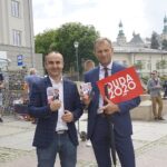 18.06.2020. Kielce. Konferencja posła Krzysztofa Lipca. Na zdjęciu (od lewej): Piotr Kisiel - radny, Zbigniew Piątek - wójt gminy Piekoszów / Michał Kita / Radio Kielce