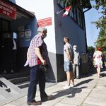 28.06.2020 Kielce. Wybory prezydenckie. Obwodowa komisja wyborcza nr 60 / Jarosław Kubalski / Radio Kielce