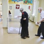 28.06.2020 Kielce. Wybory prezydenckie. Obwodowa komisja wyborcza nr 60 / Jarosław Kubalski / Radio Kielce