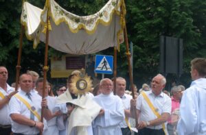 Starachowice. Boże Ciało. Procesja / Anna Głąb / Radio Kielce