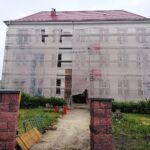 11.06.2020. Kazimierza Wielka. Remont Samorządowej Szkoły Podstawowej nr 1 im. Hugona Kołłątaja / Marta Gajda / Radio Kielce