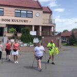 07.06.2020. Koprzywnica. Sekcja nordic walking / Grażyna Szlęzak-Wójcik / Radio Kielce